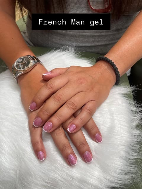Glitter French gel manicure